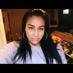 Meet your Posher, Jasmine